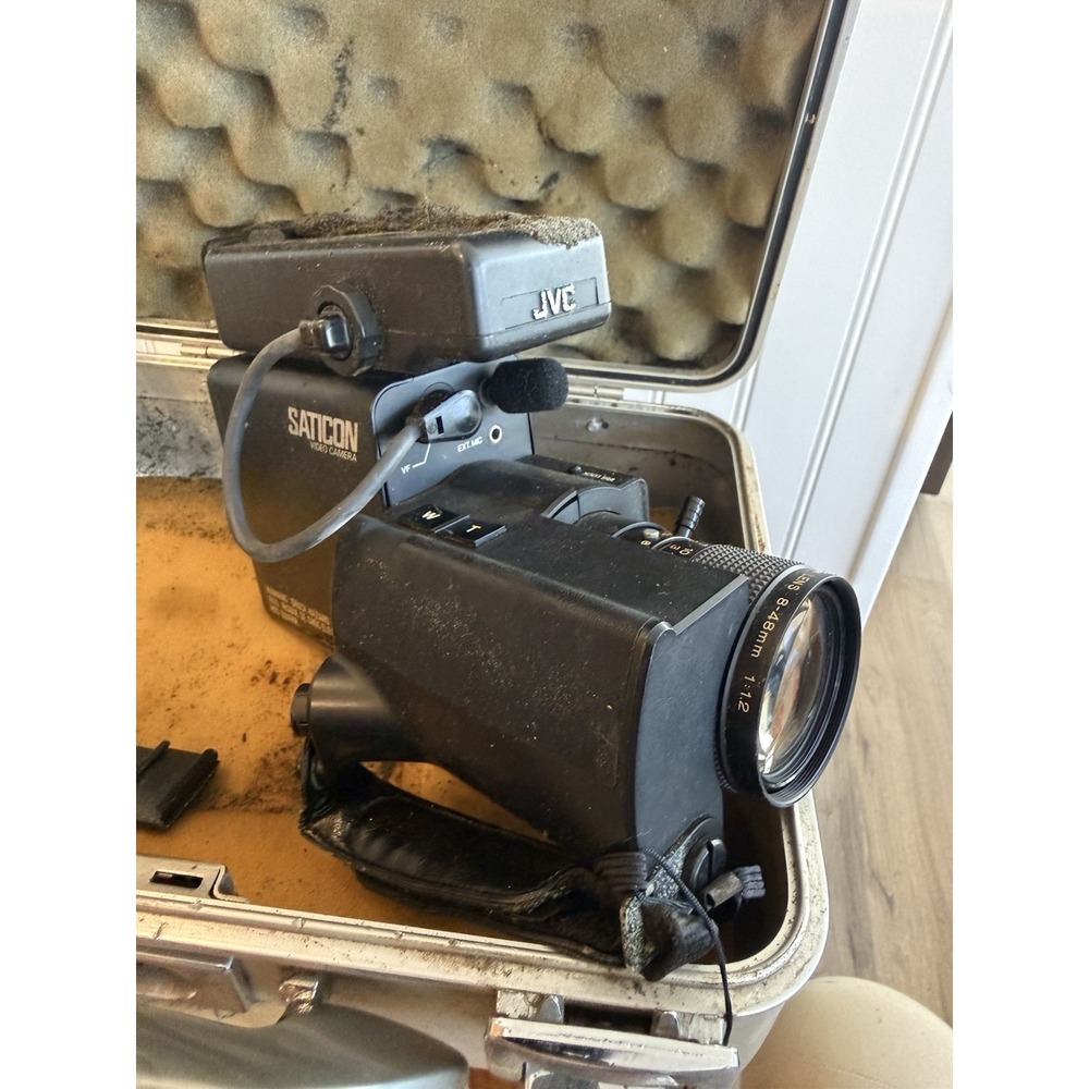 Vintage Video Camera JVC Saticon Color Compact Model GZ-S3U Camcorder Not Tested